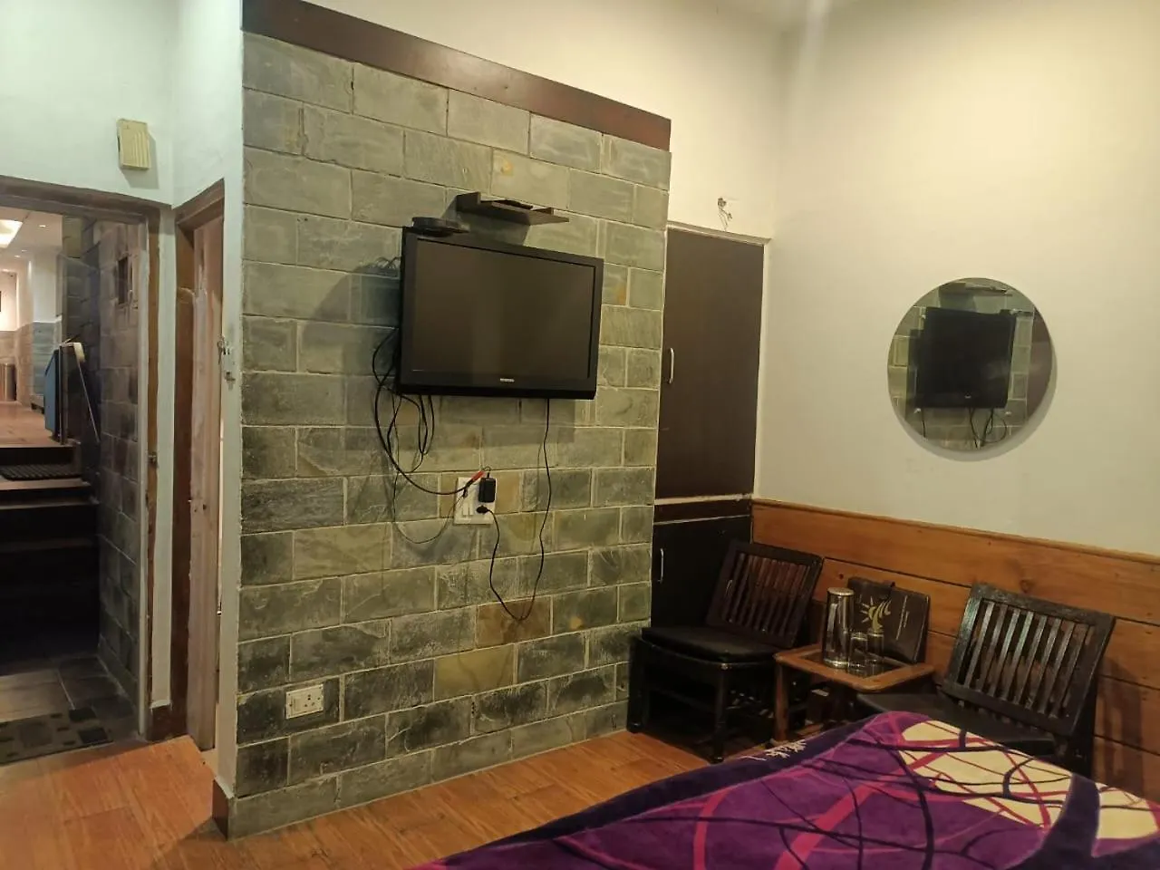 Zoz Sm7 Hotel Shimla