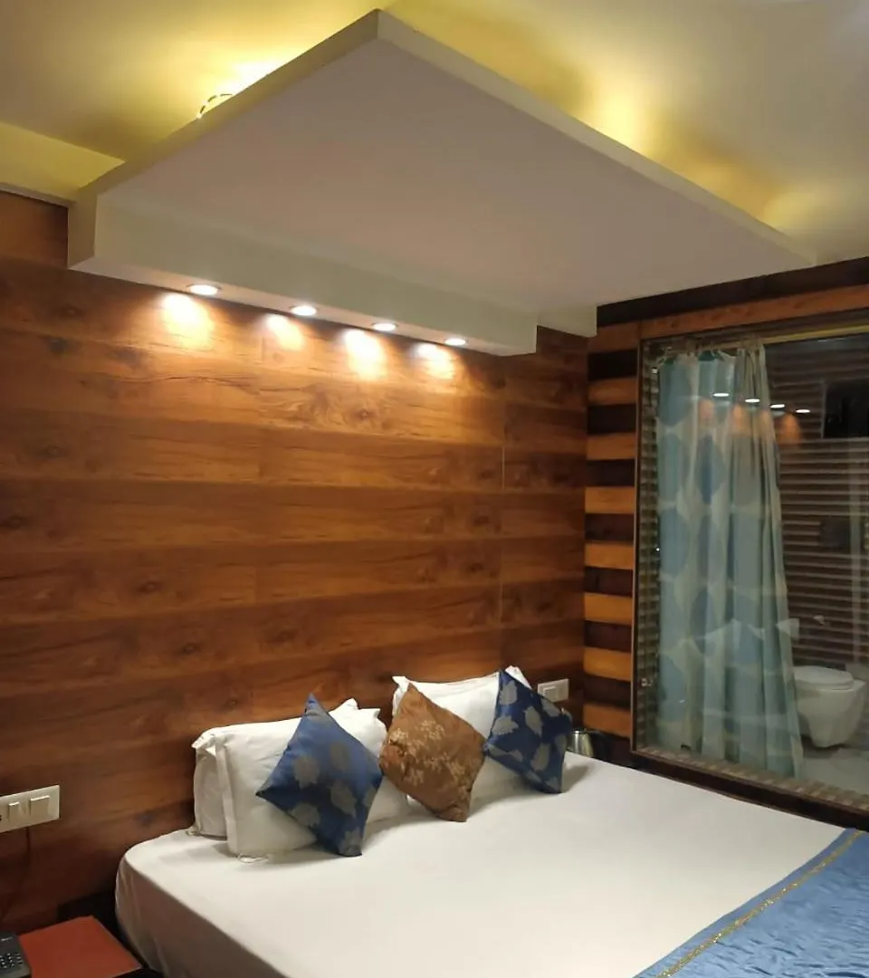 Zoz Sm7 Hotel Shimla